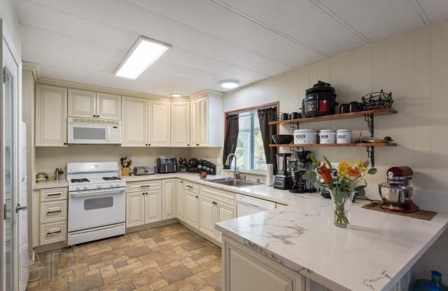 55+ Senior Community~ 2 bed/2 bath with Amazing Views for $1,695 Fully Furnished photos photos