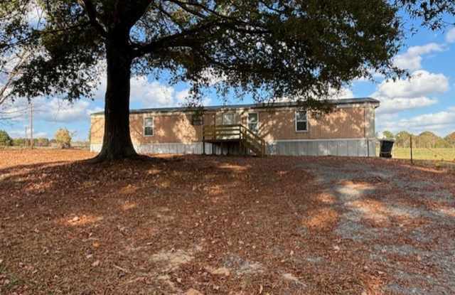 Cozy 3 Bed/ 2 Bath Home - Large 1 Acre Lot - Country Setting - 2183 Triplett Road, Iredell County, NC 28115