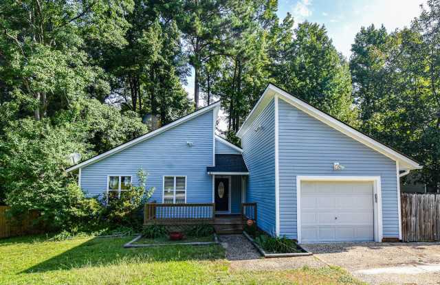 Coming Soon: 3 Bedroom 2 Bathroom Home- Pets Considered photos photos Coming Soon: 3 Bedroom 2 Bathroom Home- Pets Considered photos photos