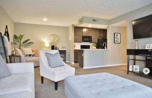 Fox Chase Apartments Gallery 2