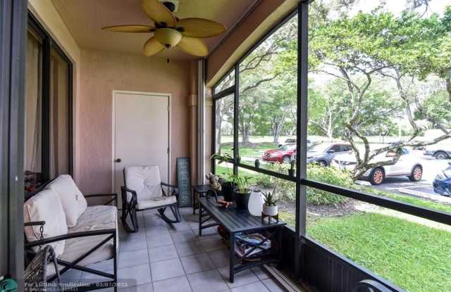 15880 SW 3rd  CT photos photos