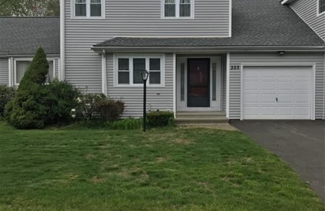 223 Deer Run - 223 Deer Run Lane, Shelton, CT 06484