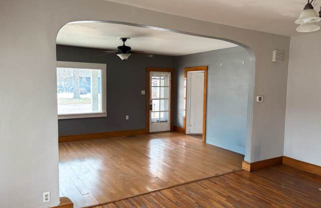 Prime Location Home! photos photos