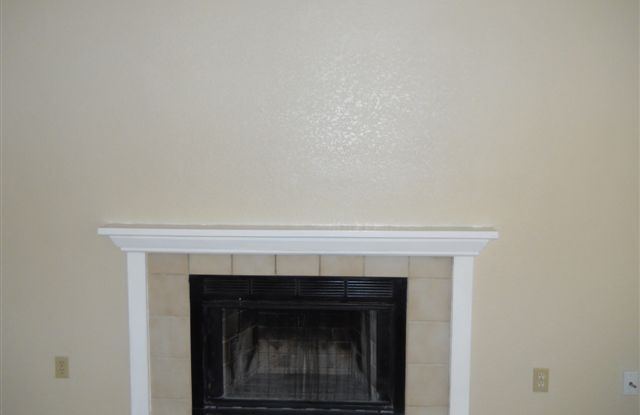 6901 Springmont Drive Gallery 4