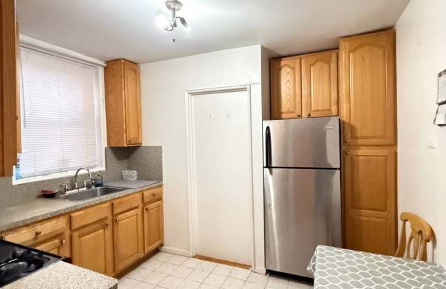 1580 East 18th Street photos photos