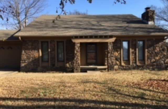 MOVE IN SPECIAL 650.00 JUNE RENT/ 500 Deposit. 1300.00 July Rent Going Forward photos photos