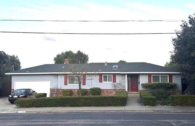 4223 Ridge Dr photos photos