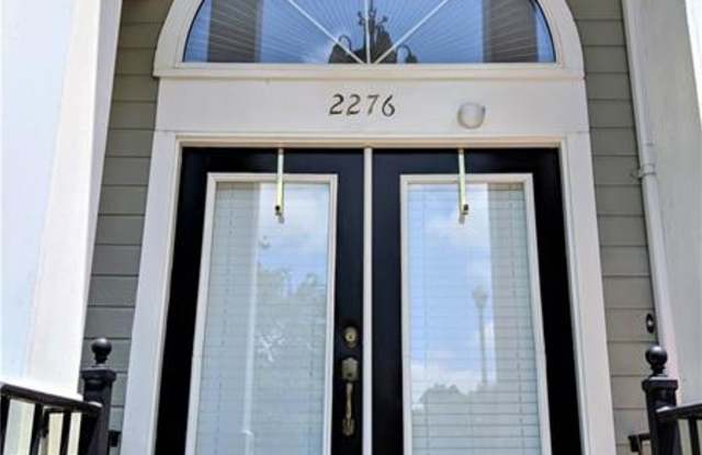 2276 Goodwood Boulevard SE Gallery 2