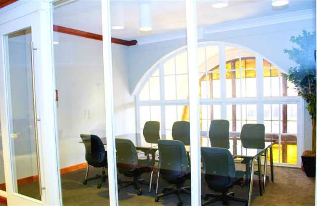 200 Peachtree Street Gallery 2