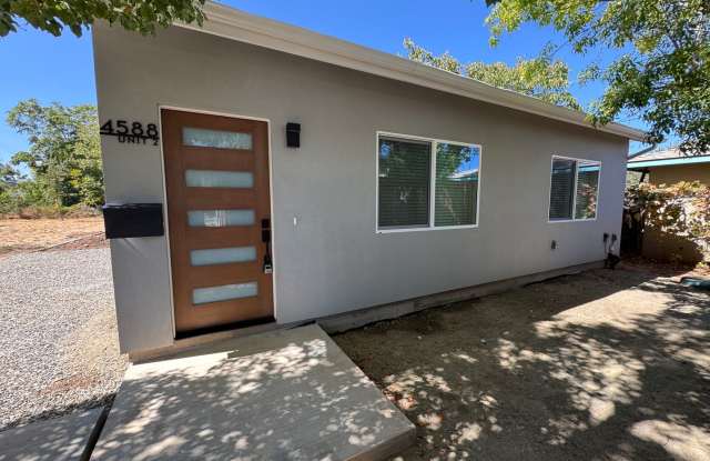 BRAND-NEW MODERN HOME NEAR SAC STATE — WASHER & DRYER INCLUDED! Gallery 1