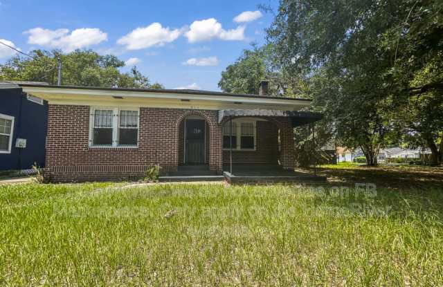 811 Broxton St photos photos