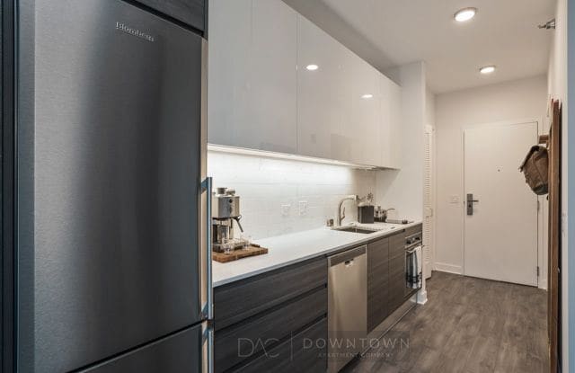 322 W Hubbard St 1310 - 322 W Hubbard St, Chicago, IL 60654