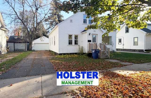 3-Bedroom House Plus Bonus Room With Central Air and Many Updates Gallery 1