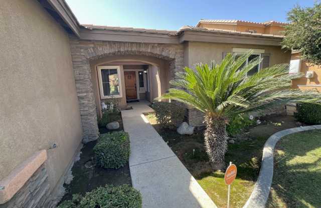 12115 Fairburn Way Gallery 4