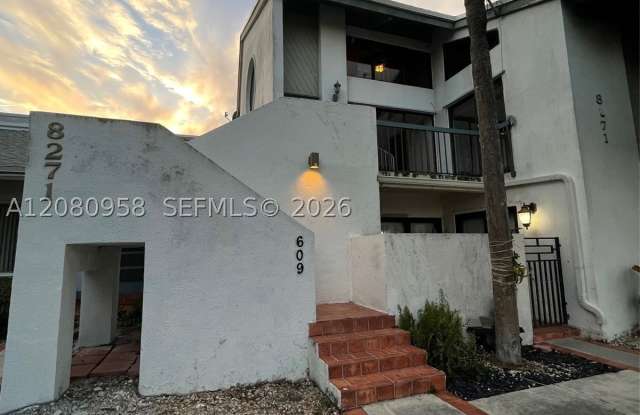8271 SW 157th Ave photos photos