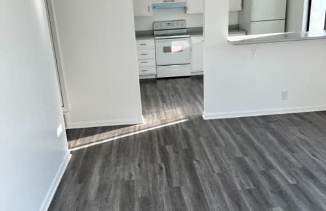 3609 Baldwin Ave Apt#4 - 3609 Baldwin Avenue, Lincoln, NE 68504