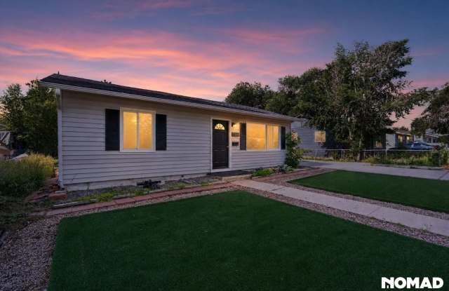 Charming 4BR House in Colorado Springs photos photos