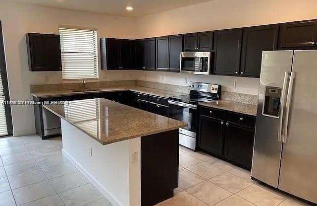 3472 SE 3rd St photos photos