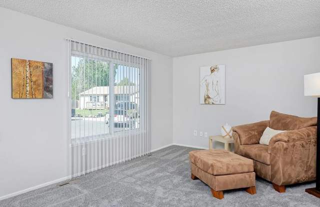 2825 E 118th Ct Gallery 2