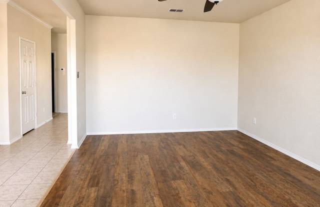 429 Mariscal Place Gallery 4