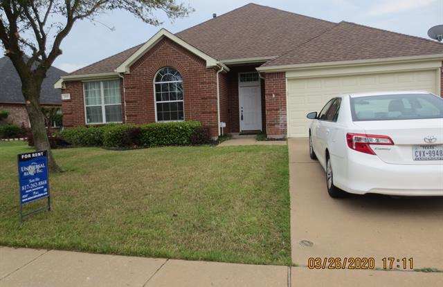 300 Misty Mesa Trail - 300 Misty Mesa Trail, Mansfield, TX 76063