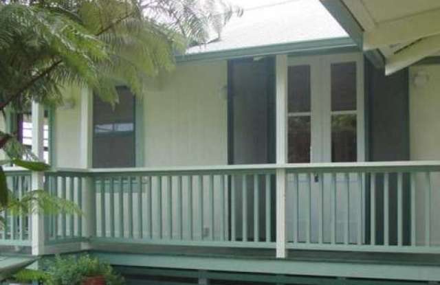 3 bedroom 2 bath home in Hilo Gallery 4