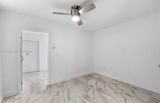 1521 NW 62nd Ter photos photos