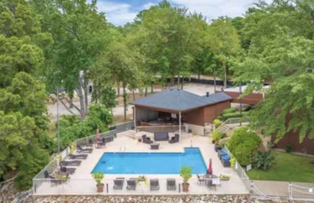 142 Lake Hamilton Drive - 302 Gallery 1