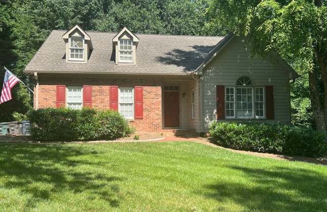 House in The Cardinal photos photos