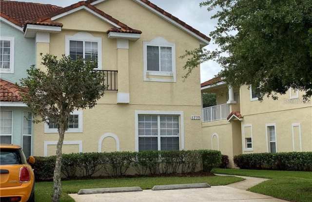 1210 S BEACH CIRCLE - 1210 South Beach Circle, Kissimmee, FL 34746