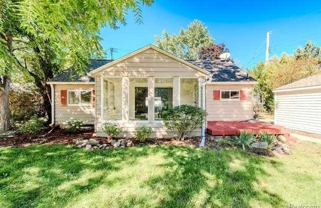 408 Cantley Street Gallery 1