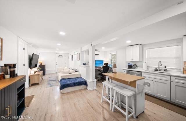 457 7TH Avenue S Gallery 2