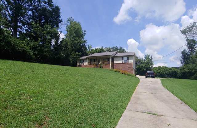 892 Fletcher Road photos photos