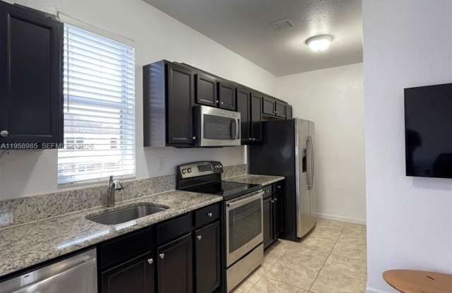 9242 SW 171st Ct photos photos