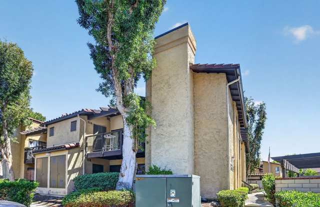 Prime 1-Bedroom Laguna Hills Ground-Floor Condo Near Laguna Beach and Parks Gallery 3