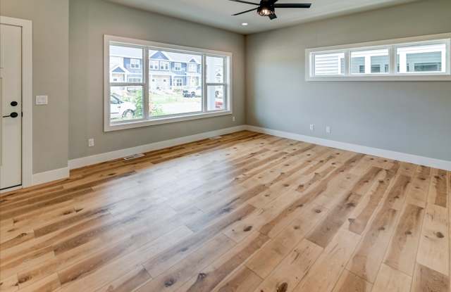 4863 Lacy Road Gallery 3