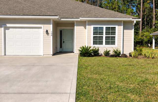 3/2 with Landscaping included! Gallery 1