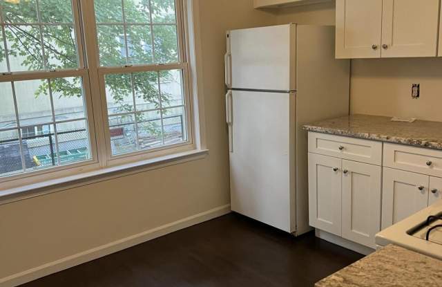 578 Oder Avenue photos photos