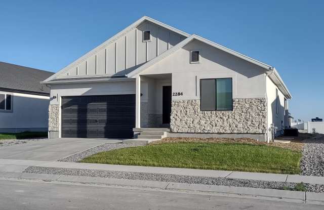 2284 East Weeping Willow Way Gallery 1