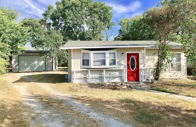 139 E Vestal Pl - 139 East Vestal Place, San Antonio, TX 78221