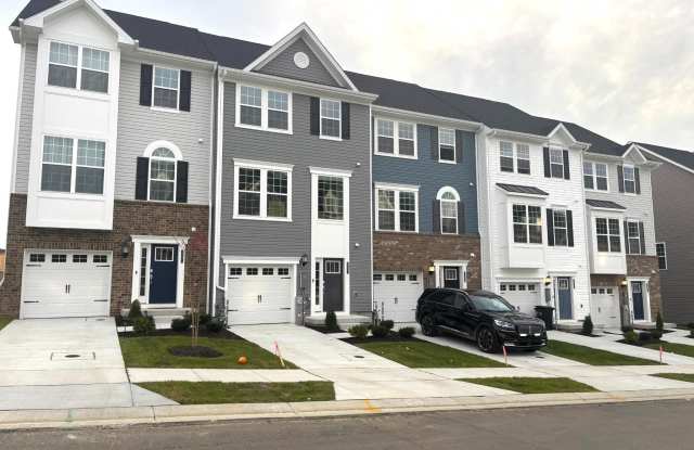 7703 MEANDER Court - 7703 Meander Court North, Woodlawn, MD 21244