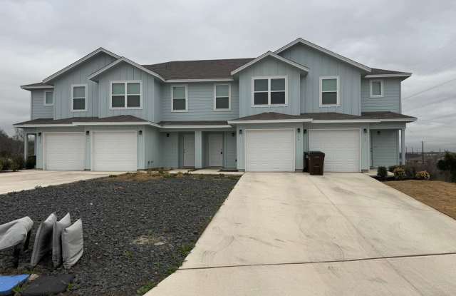 "Discover Your Dream Home: Modern Living Awaits!" photos photos