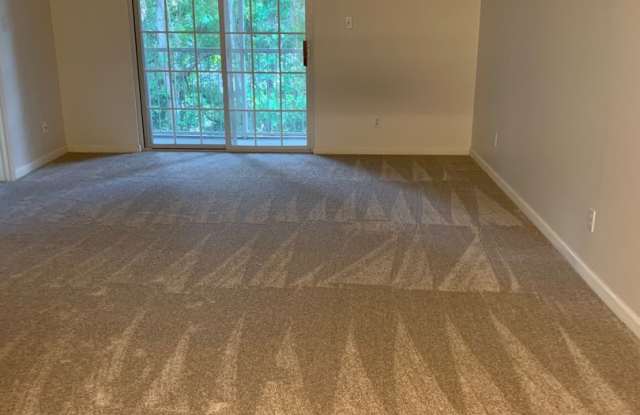 Brockington Square - Southside Savannah Condo-Tibet Avenue Gallery 3