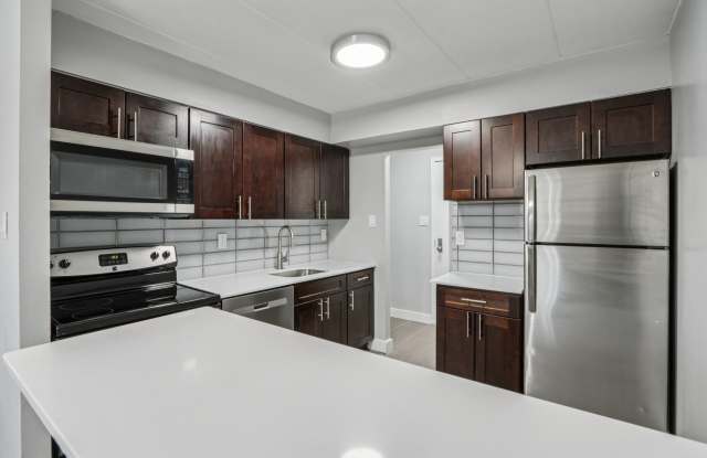 Laverock Place Apartment Gallery 2