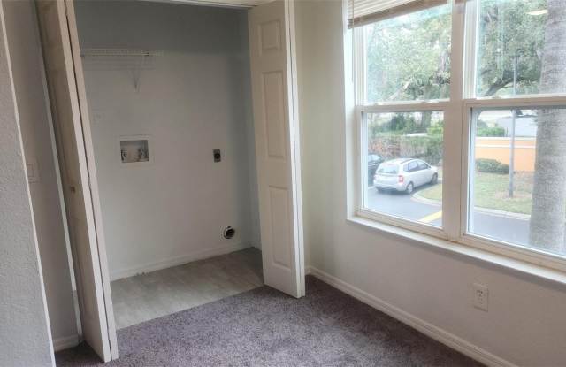 4540 COMMANDER Drive Gallery 3