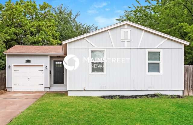 229 West 8th Street - 229 West 8th Street, Edmond, OK 73003 229 West 8th Street - 229 West 8th Street, Edmond, OK 73003