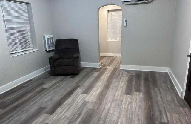 508 1st Drive NW Gallery 1