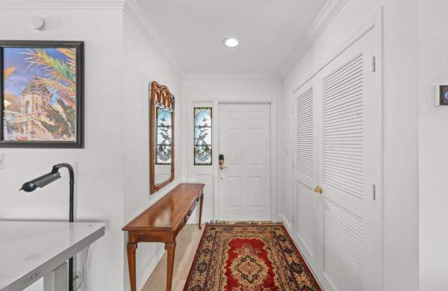 664 FORSYTH Street Gallery 2