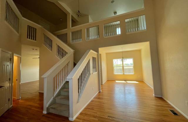 Fountain Valley 2-Story- Lorson Ranch Gallery 1