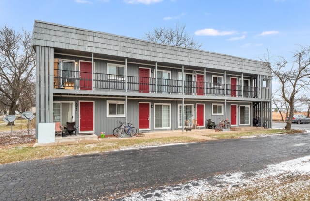 1715 Felten Rd Apt 8 - 1715 Felten Road, Aurora, IL 60505